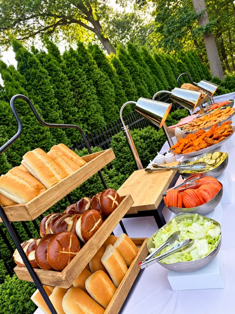 Outdoor sandwich station with tiered rolls